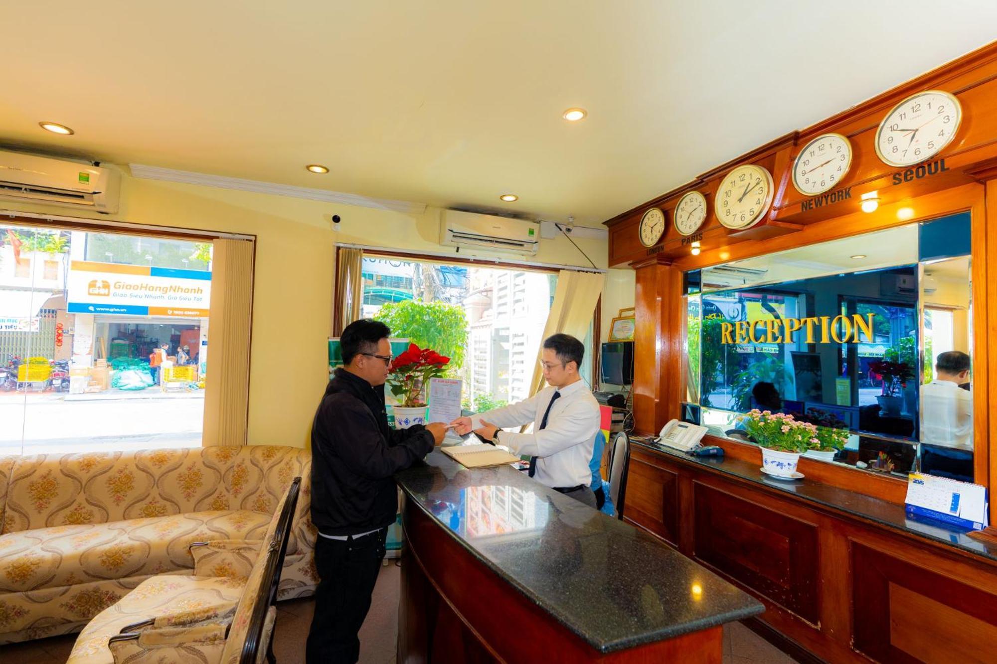 Khách sạn Hoang Ha 2*