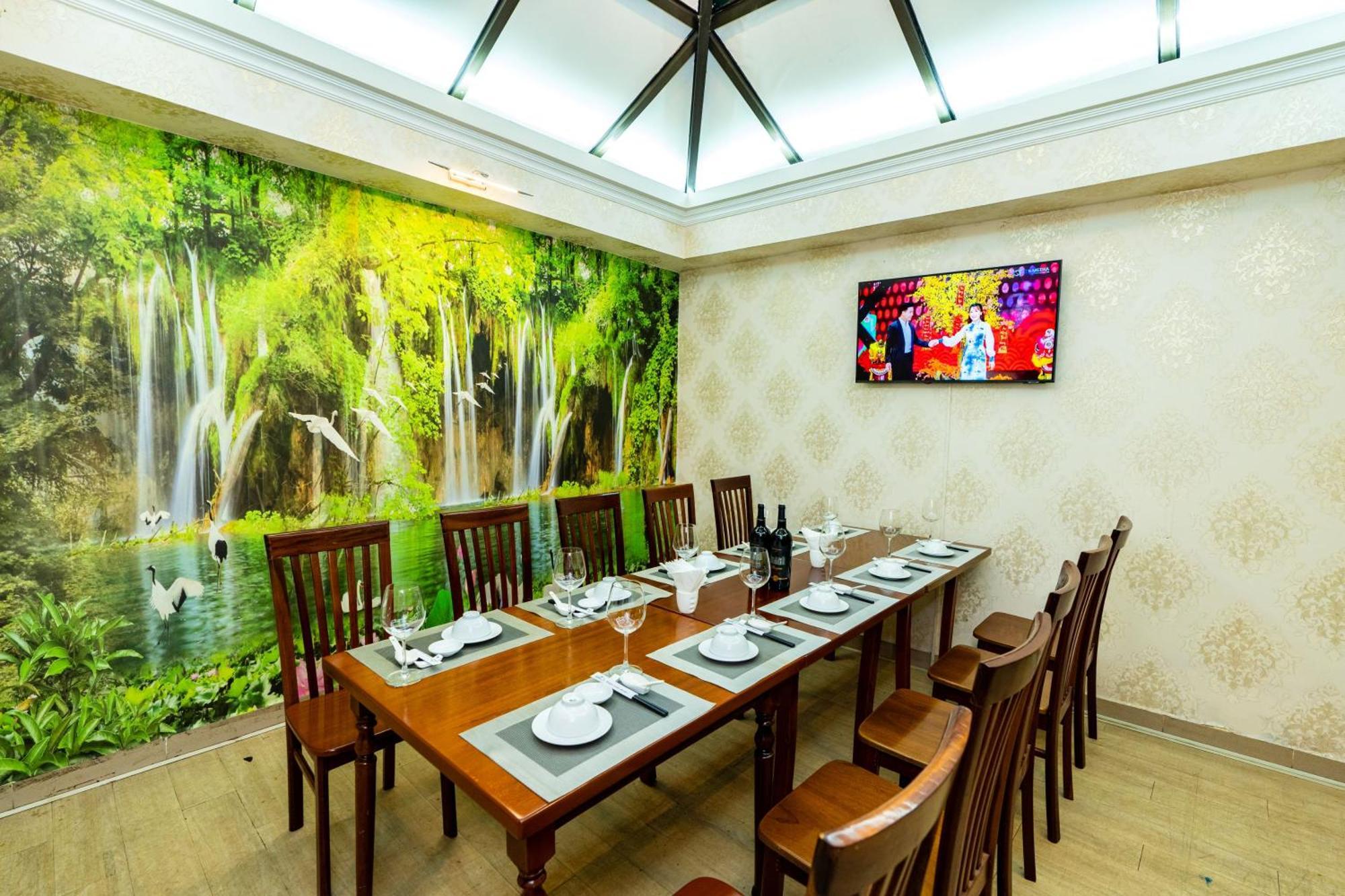 Hoang Ha Khách sạn 2*